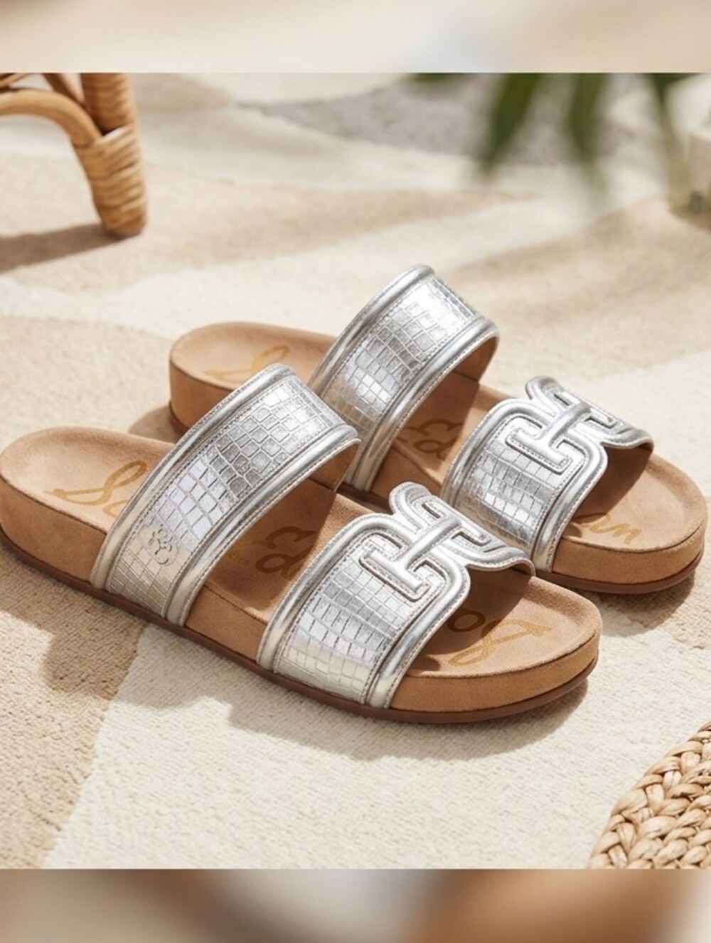 Title:
Sam Edelman Rowan Metallic Silver Croc Embossed Slide Sandals Size 8